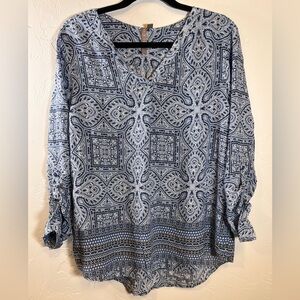 Brina & Em Blue and White Paisley Blouse XXL